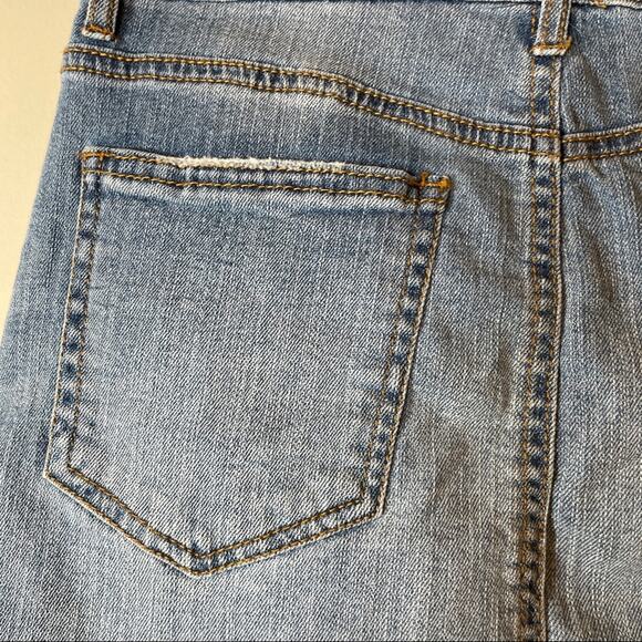 Tillys Ivy & Main Denim Jean Mini Skirt Size 5 - Picture 7 of 10